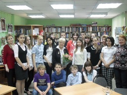 Ко Дню Победы в БИЦ им. Чехова прошла встреча учащихся гимназии № 34 с узницей концлагеря Муратовой Людмилой Степановной &laquo;Нам 41-й позабыть нельзя&hellip;&raquo;. 