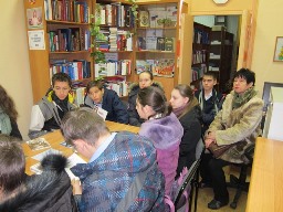 Есть в памяти мгновения войны&hellip;